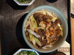 牛筋饭-炼火烤肉店