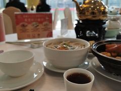 -鹿鸣酒家(越秀店)