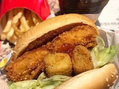 -麦当劳(中山大道中店)