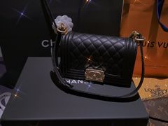 -CHANEL(恒隆广场店)