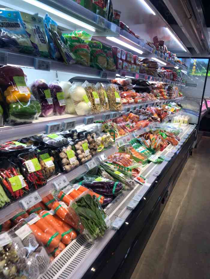 百佳华超市(观澜店)-"经常有去的一家超市……还好人流量还不多….