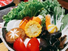 -呷哺呷哺 黄金牧场 (新中关购物中心店)