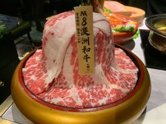 M8和牛-一绪に寿喜烧自助(世茂广场店)
