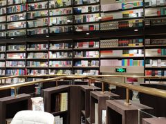 店内环境-钟书阁(群光广场店)