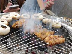 -围炉肉舍•炭烤活鳗•丹东海鲜烤肉(步行街店)