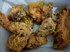 -BHC炸鸡(明洞总店)