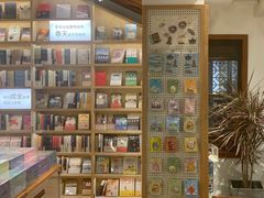 -猫的天空之城概念书店(苏州平江店)