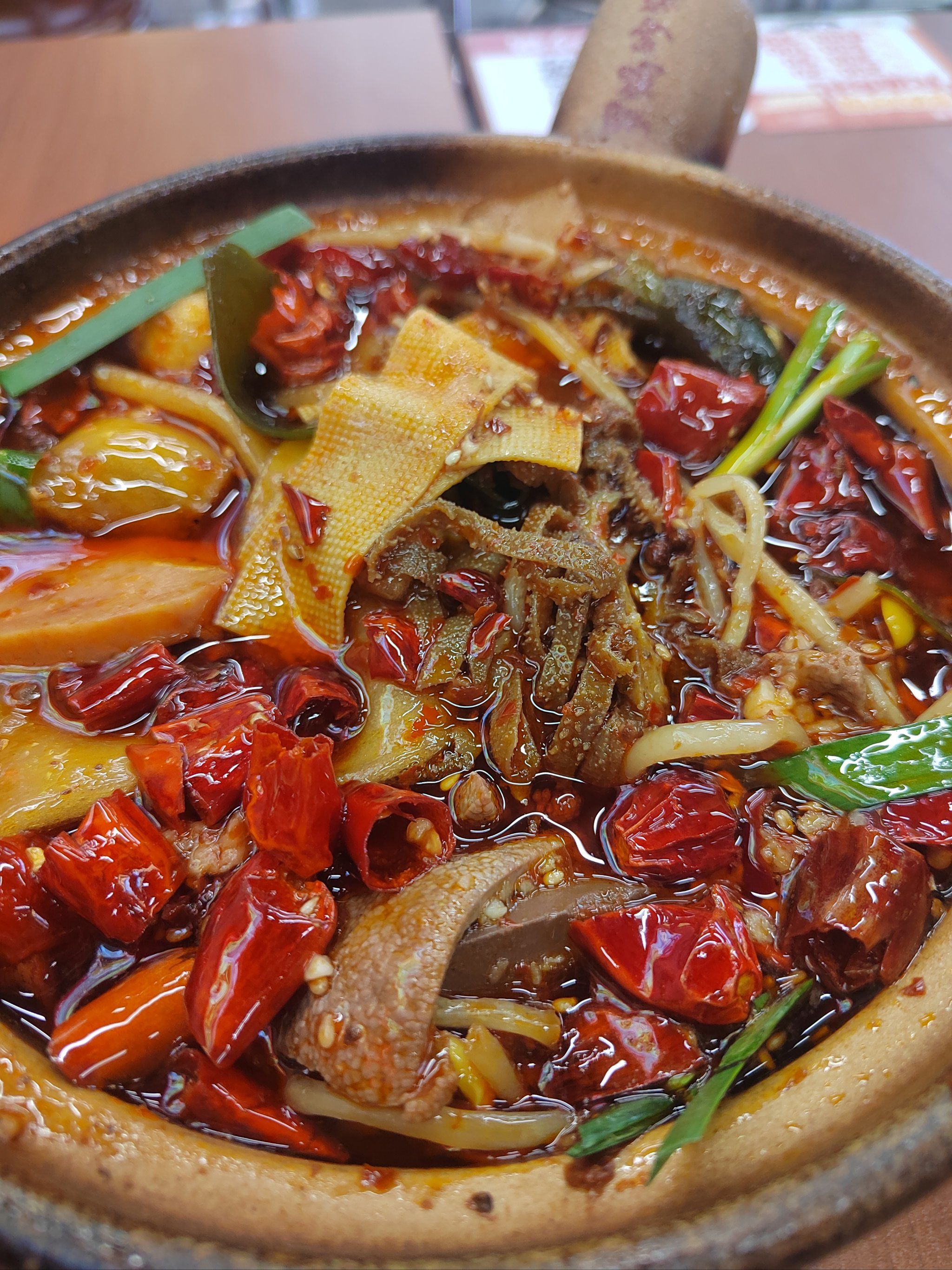 罗妈砂锅嗜辣星人的福地