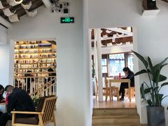 -猫的天空之城概念书店(苏州平江店)