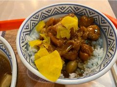 -吉野家(秀谷店)