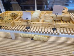 -焙丽拾光(麦凯乐直营店)
