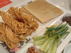 -热河食府(中山路店)
