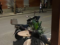 -Bistro Les Lilas丁香花小酒馆