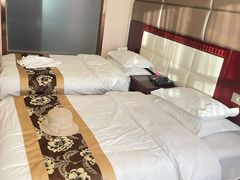 -皓天国泰大饭店(自治区儿童医院店)