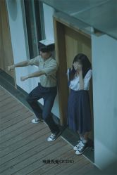 俏皮可爱-巴黎婚纱摄影工作室