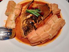 -鸽子侯·家宴·平价海鲜(市图书馆店)