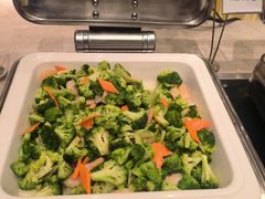 -南郊宾馆·风味自助餐厅·山东十六地市特色菜