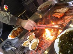 -马路牙子地桌烤肉(工体店)