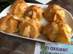 -天品味 一口吃榴莲泡芙
