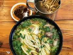 -杨记清芳牛肉拉面(京广路店)