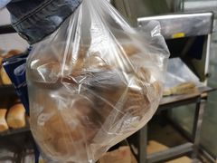 -秀云俄罗斯列巴屋(军星小区店)