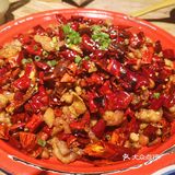 感觉东营的川菜馆都一个模式，很神奇！