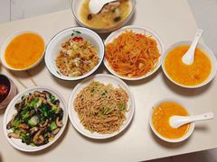 -鲸育宝宝月嫂(徐汇店)