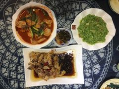 -瑞丰园庭院餐厅·白族传统家常菜