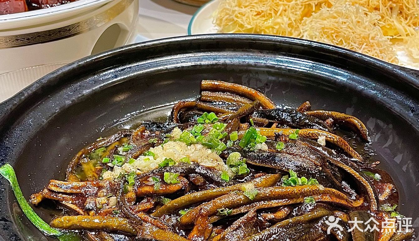 我帮胡歌推荐上海特色😋来八爷吃宝总泡饭啦！