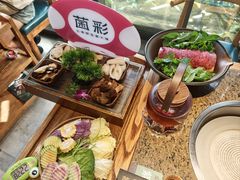 -菌彩云南野生菌火锅(新亚洲店)