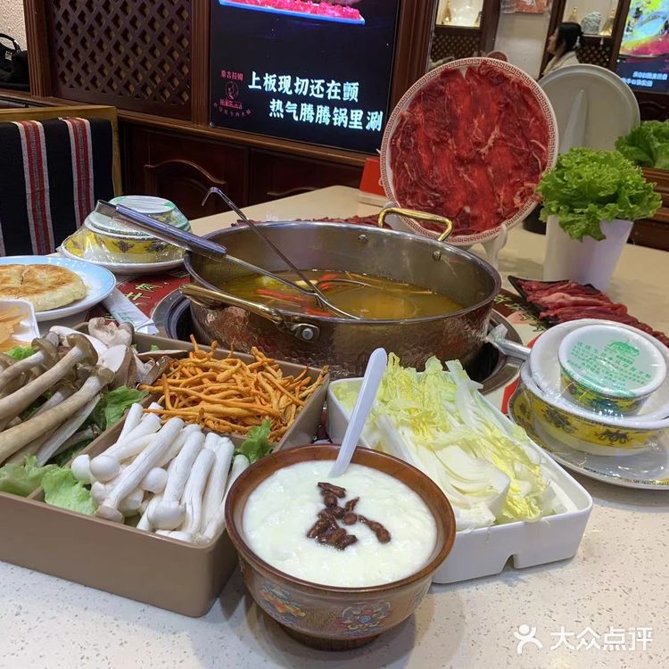 拉萨美食新发现！这家食品牌肉鲜汤爽，回味无穷