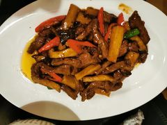 -通安客栈中餐厅·何家小馆