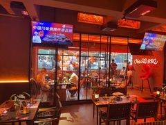 -何师烧烤Pro ·江湖川菜·小龙虾·精酿(太古里旗舰店)