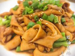 -大富蚝乌东哥饭店·石锅鱼杂·柠檬鸭(革新路店)