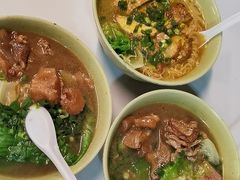 -佑汉小贩大楼熟食中心