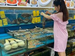-粤盛海鲜平价店(洛溪食街店)