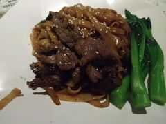 -百威KTV(恒福路店)