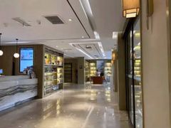 -杭州西湖湖滨银泰亚朵酒店