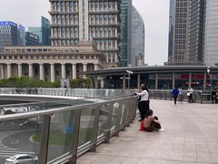-陆家嘴空中步行连廊