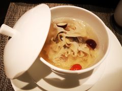 海底椰炖乌鸡-南京景枫万豪酒店·万豪中餐厅