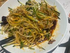 -关东小磨东北菜(漕河泾印象城店)