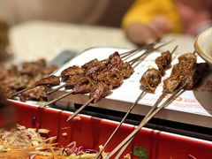 -小董哥烤串·爆汁大油边(故宫店)