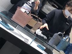 -Chanel(德基广场店)