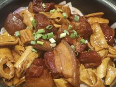 -皇城根·烤鸭·鱼头·家常菜(欧亚大观乐活城店)