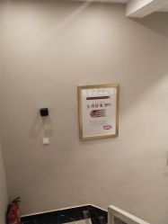 -水灵珑美容造型中心