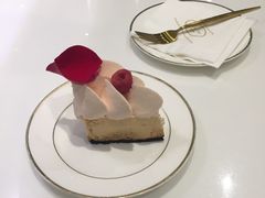 酸奶莓果芝士-PETIT PARIS 小巴黎(花园道店)