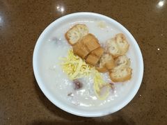 荔湾艇仔粥-点心皇子茶餐厅(万国大都会店)