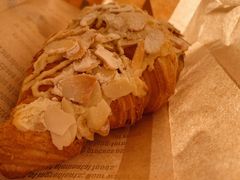 杏仁羊角-麦田工坊(月湖店)