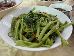 -南沙辉记烧鸡·荔枝木炭火吊烧(旧镇店)