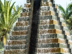 -海南清水湾莱佛士酒店